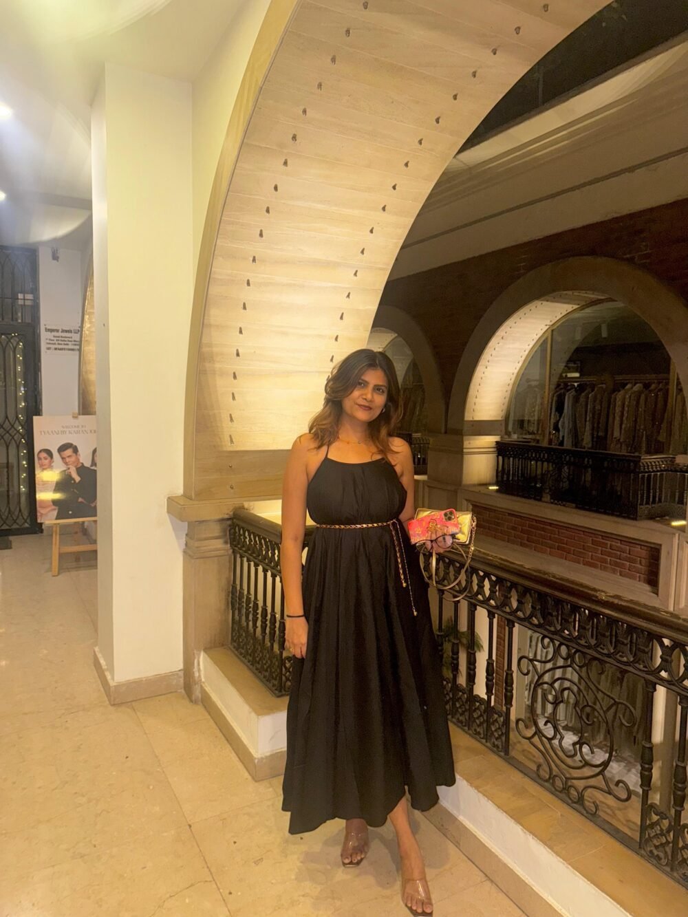 Shop Primary Image Shop Primary Image